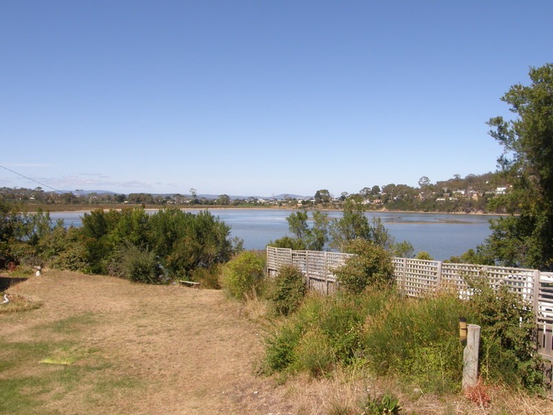 5 Esplanade, Carlton River TAS 7173
