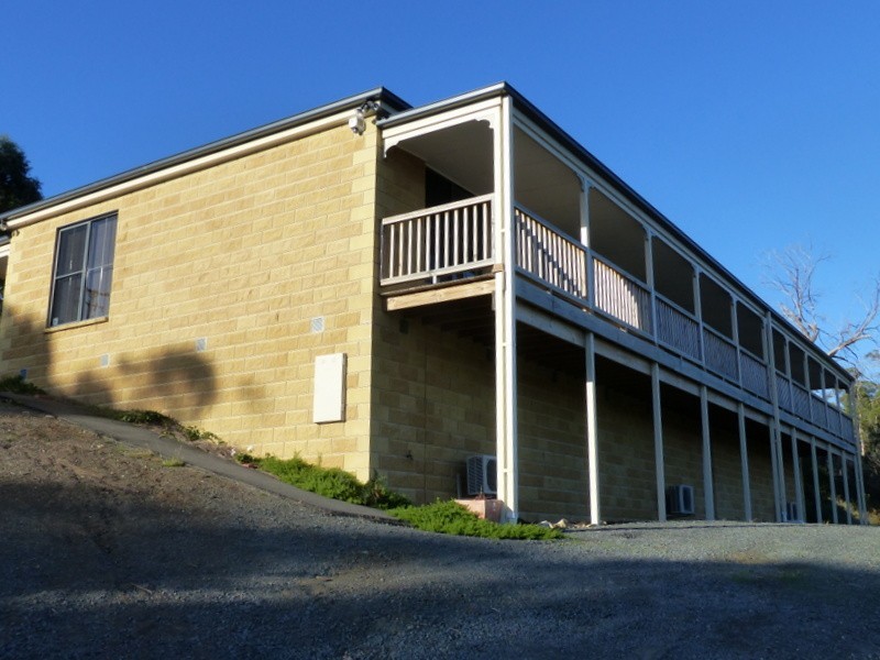 5 Olinka Court, Carlton TAS 7173