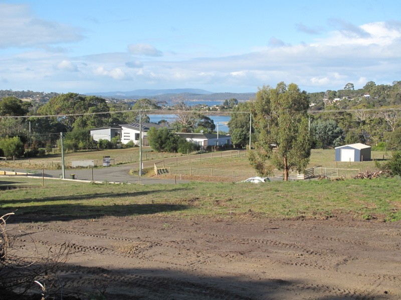 32 Riviera Drive, Carlton TAS 7173