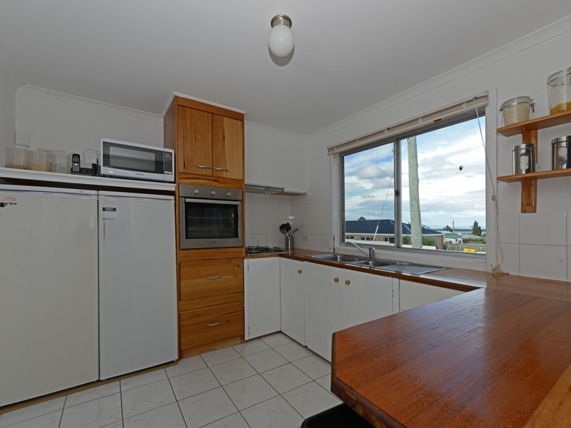 18 Wilson Street, Midway Point TAS 7171