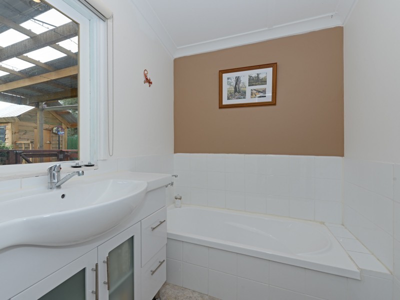 18 Wilson Street, Midway Point TAS 7171