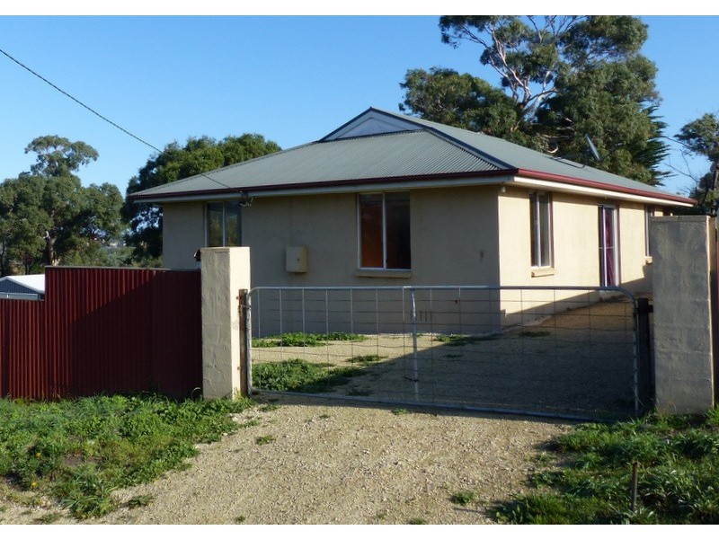 12 Terry Street, Carlton TAS 7173