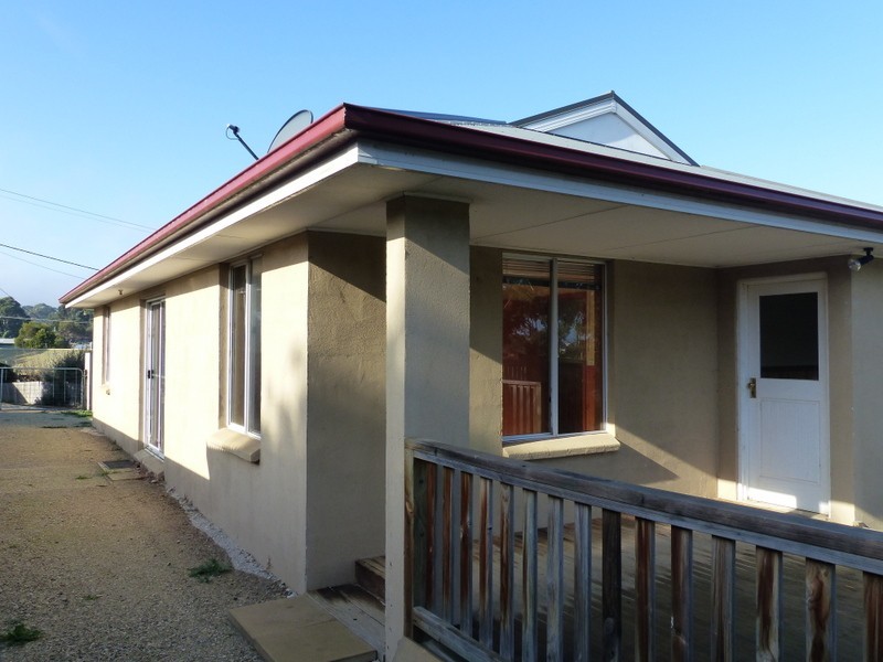 12 Terry Street, Carlton TAS 7173