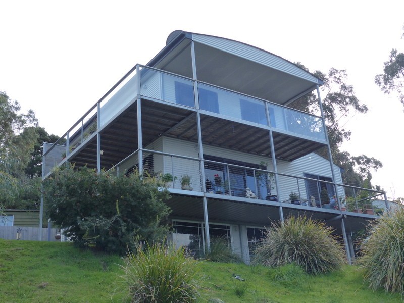 11 Susans Bay Road, Primrose Sands TAS 7173