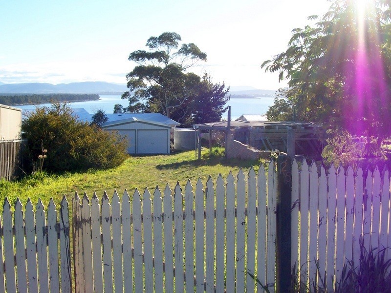 25 Franklin Street, Lewisham TAS 7173