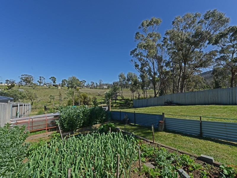 25 Bay Street, Dunalley TAS 7177
