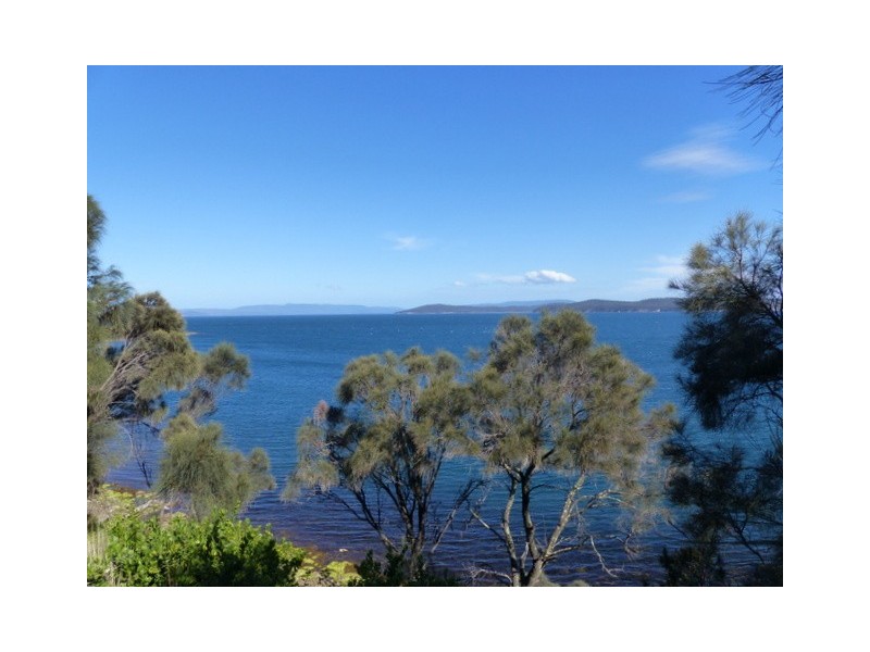 33 Linden Road, Primrose Sands TAS 7173