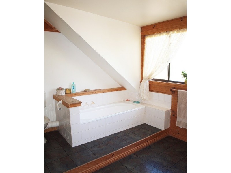 5831 Arthur Highway, Taranna TAS 7180