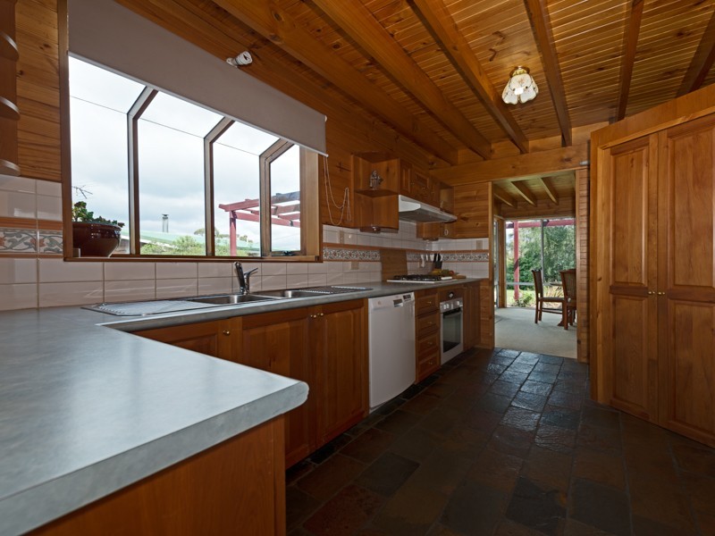 7 Lloyd Street, Carlton TAS 7173