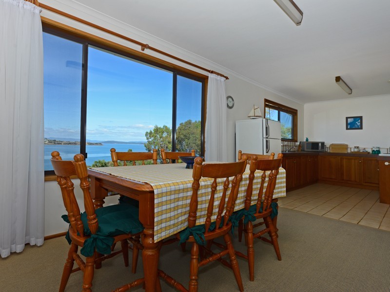 17 Carlton Bluff Road, Primrose Sands TAS 7173