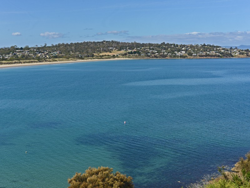 17 Carlton Bluff Road, Primrose Sands TAS 7173