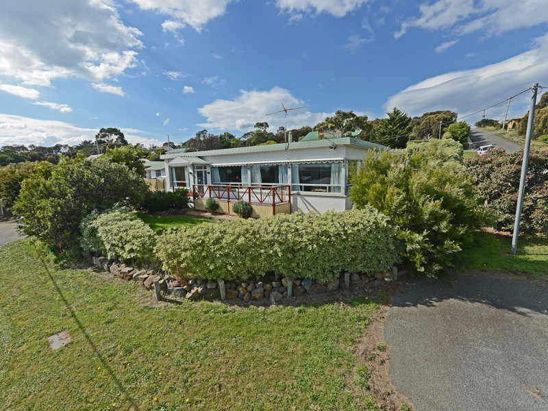 6 John Street, Lewisham TAS 7173