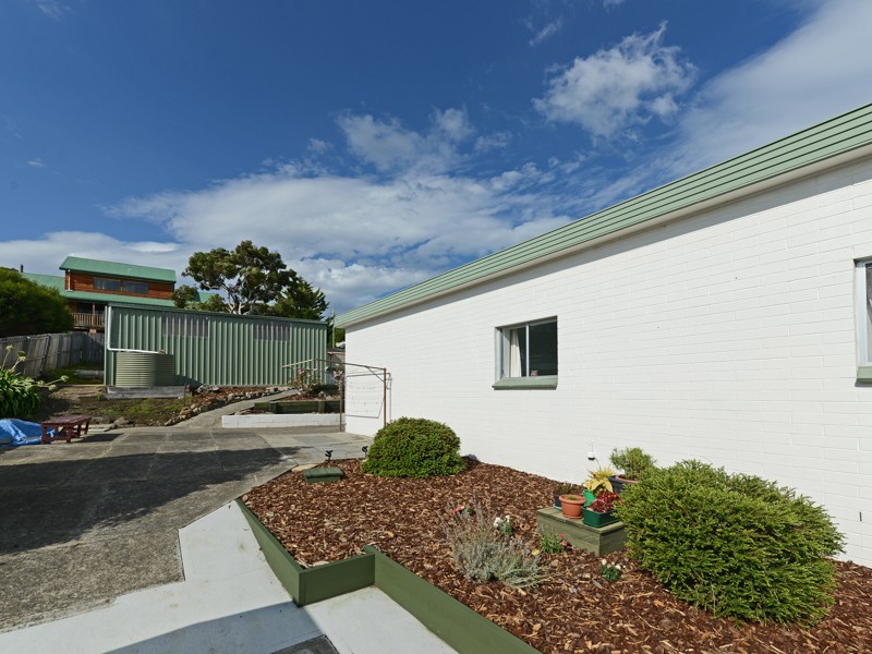 6 John Street, Lewisham TAS 7173