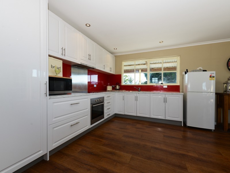 182 Shark Point Road, Penna TAS 7171