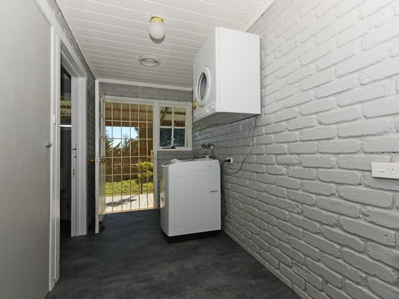 182 Shark Point Road, Penna TAS 7171