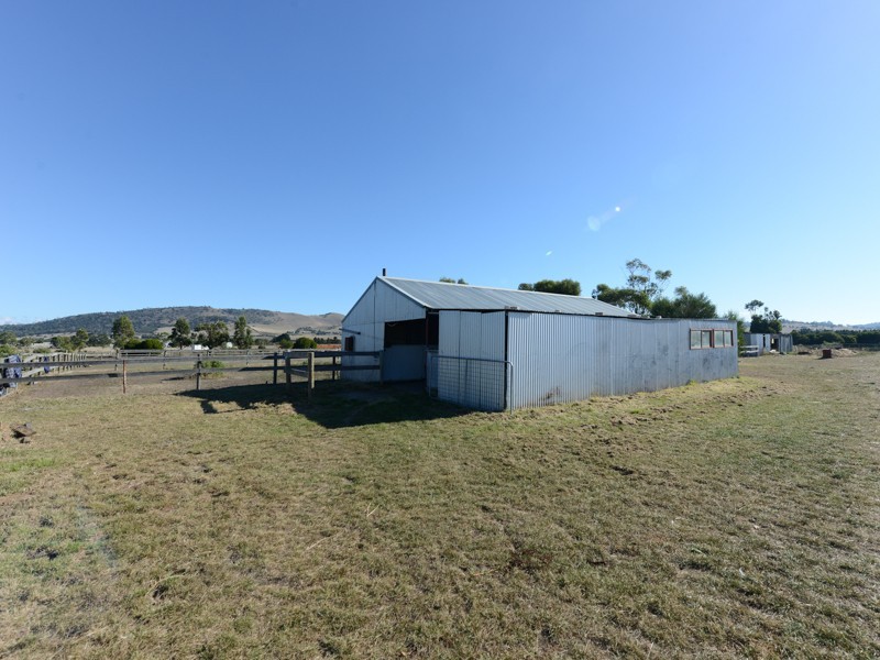 182 Shark Point Road, Penna TAS 7171