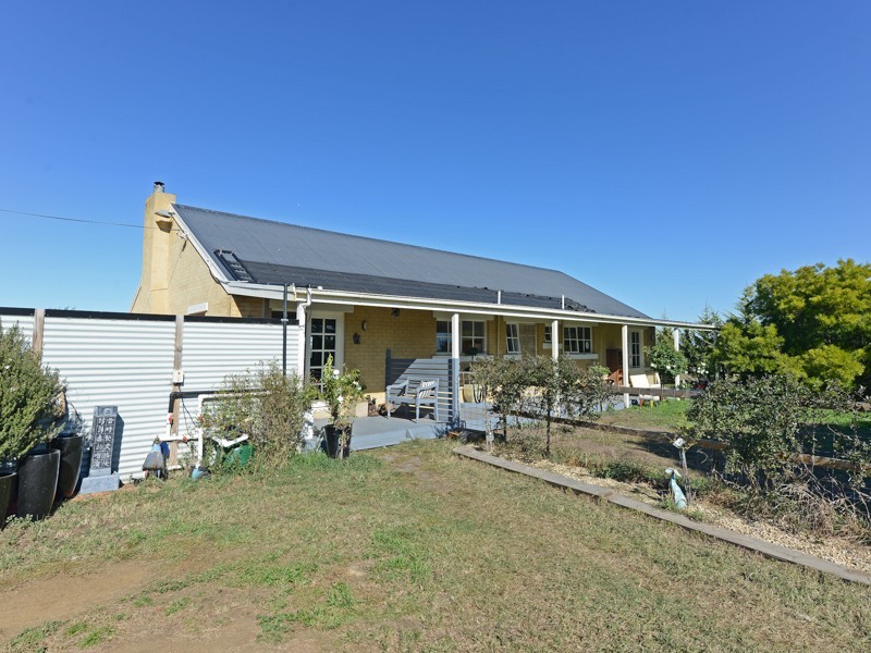 182 Shark Point Road, Penna TAS 7171