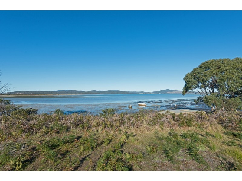 656 Bay Road, Marion Bay TAS 7175