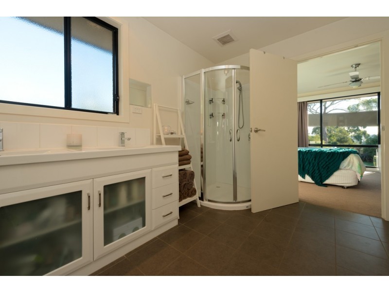 64 Signal Hill Road, Dodges Ferry TAS 7173