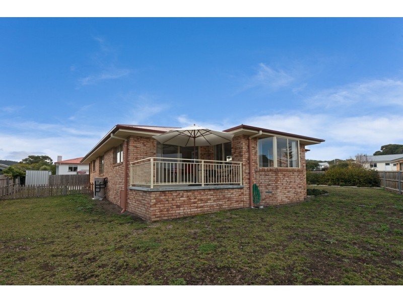 Unit 2-6 Erebus Street, Warrane TAS 7018