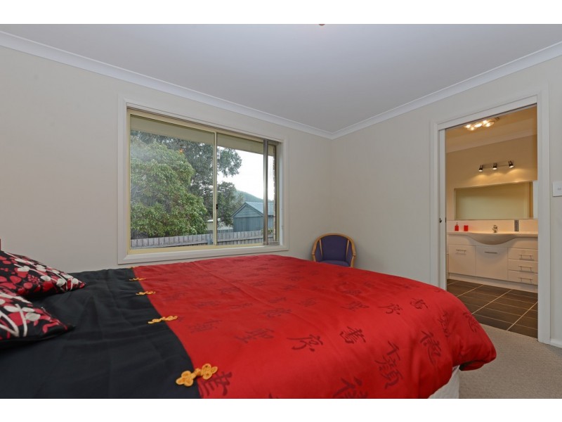 Unit 2-6 Erebus Street, Warrane TAS 7018