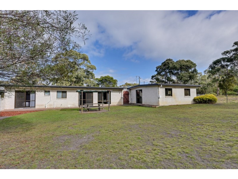 8 Lagoon Road, Carlton TAS 7173