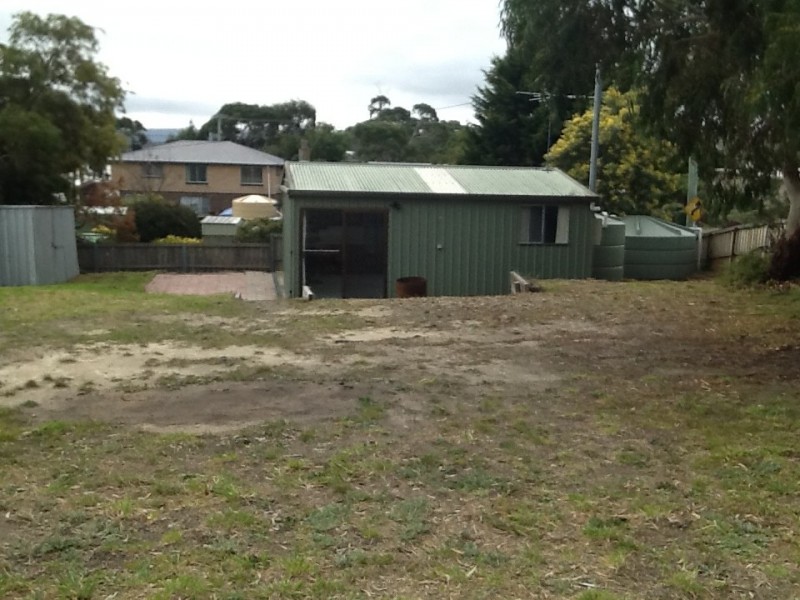 1 Fourth Ave, Dodges Ferry TAS 7173