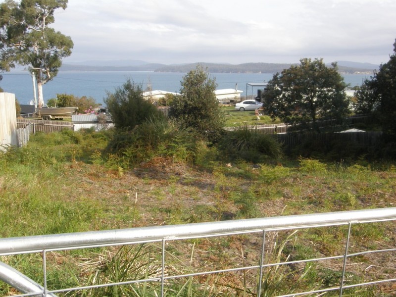 677 Primrose Sands Road, Primrose Sands TAS 7173