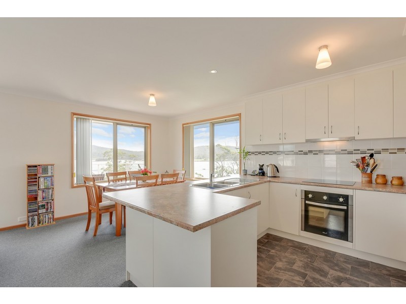 97 Sommers Bay Road, Murdunna TAS 7178