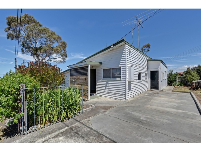 30 Raynors Road, Midway Point TAS 7171