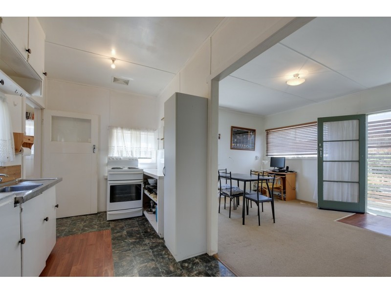 30 Raynors Road, Midway Point TAS 7171