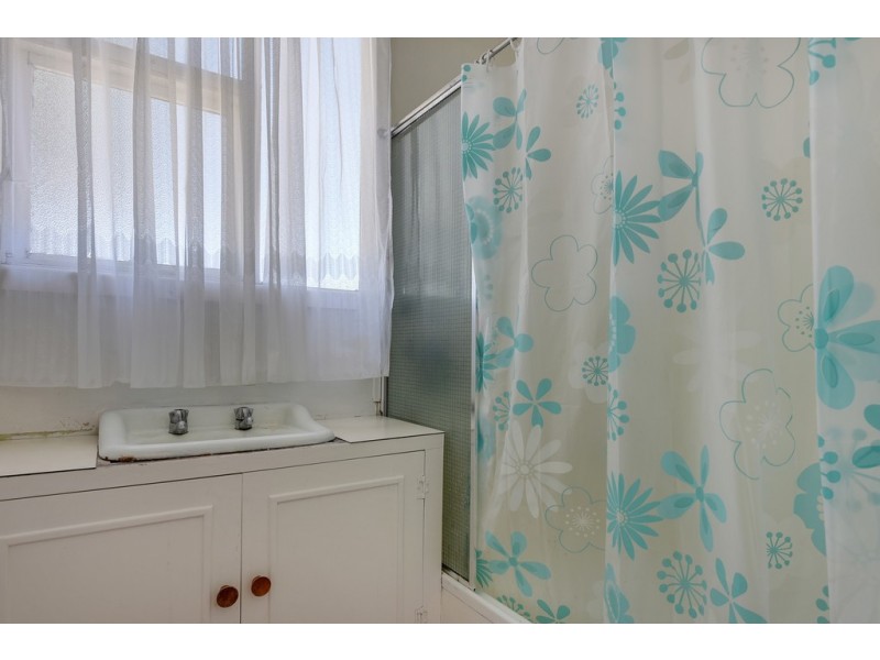 30 Raynors Road, Midway Point TAS 7171