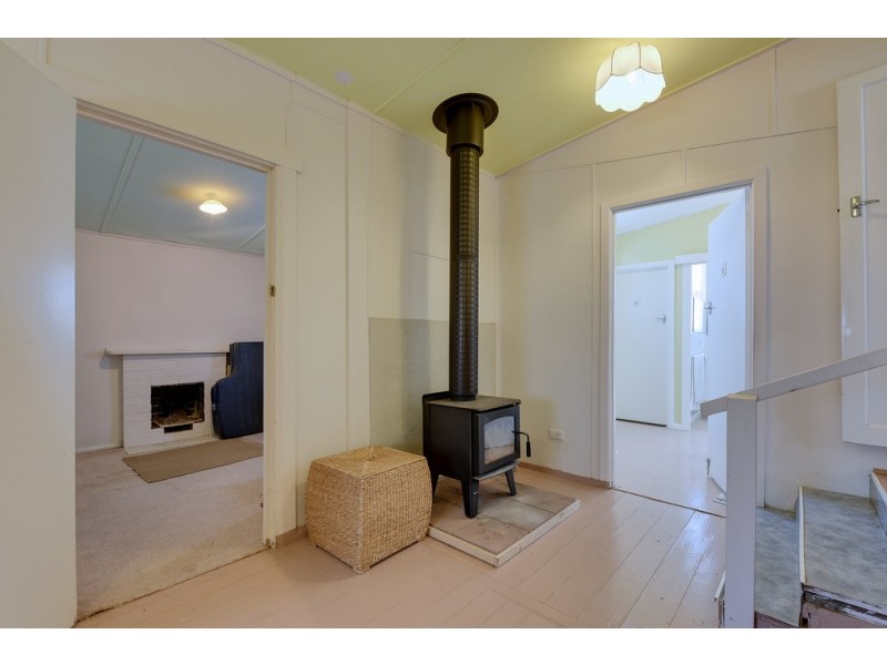 30 Raynors Road, Midway Point TAS 7171