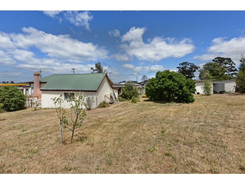 120 Arthur Highway, Dunalley TAS 7177