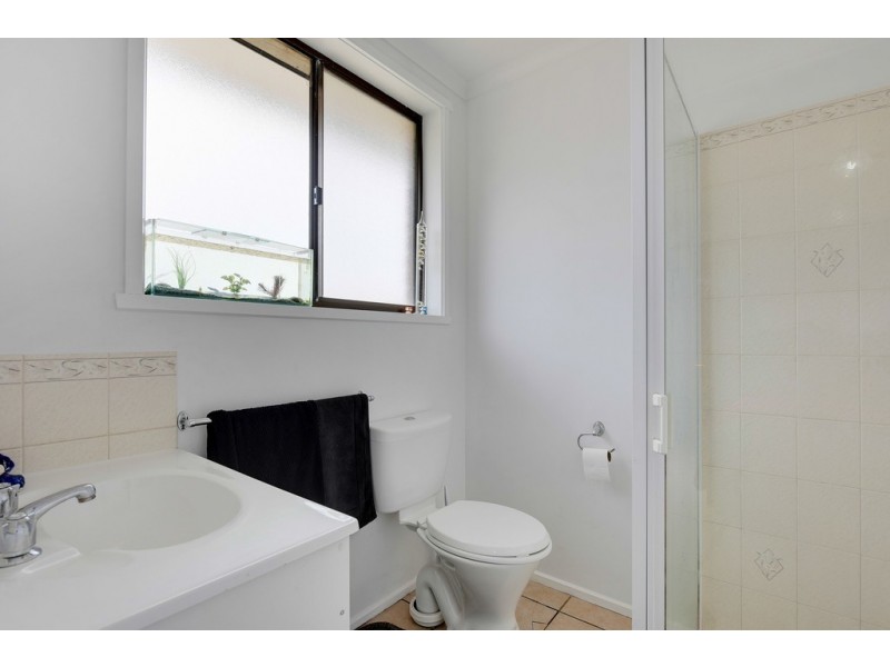 10 Fifth Avenue, Dodges Ferry TAS 7173