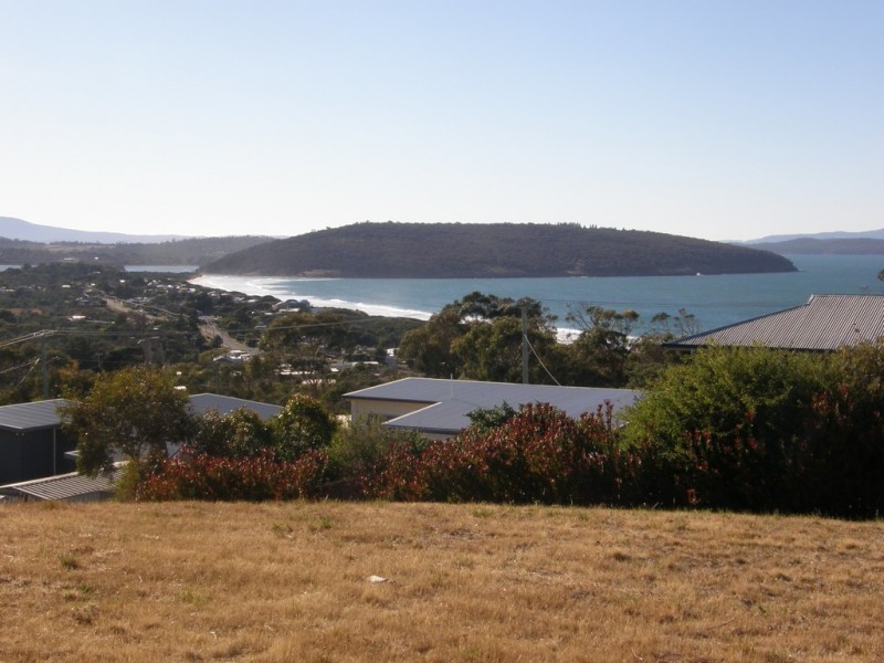 23 North Street, Dodges Ferry TAS 7173