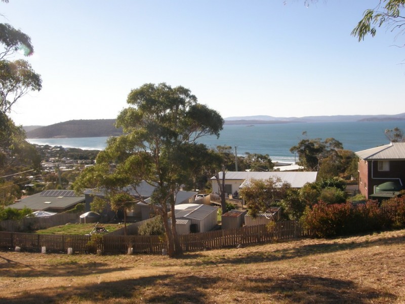 23 North Street, Dodges Ferry TAS 7173