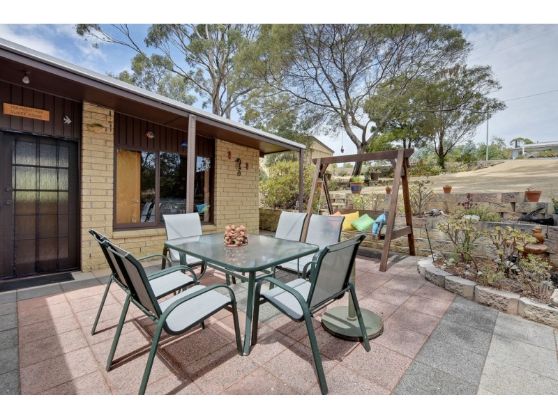 2 Spaulding Street, White Beach TAS 7184
