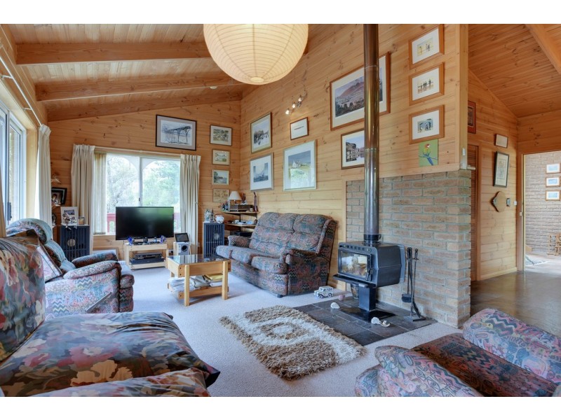 5529 Arthur Highway, Eaglehawk Neck TAS 7179