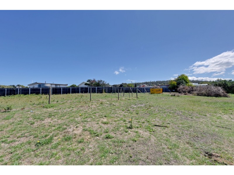 86 and 88 Tamarix Road, Primrose Sands TAS 7173