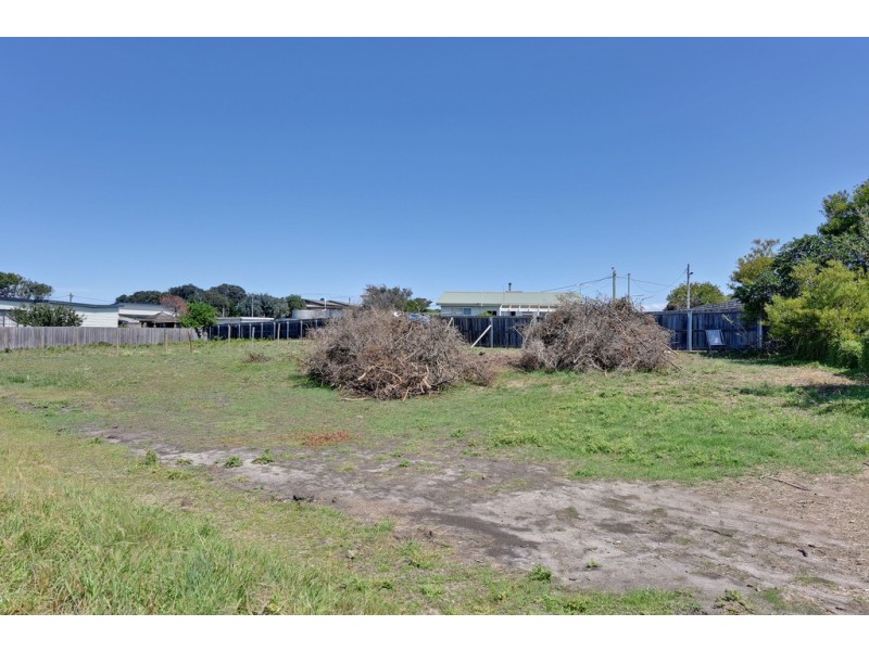 86 and 88 Tamarix Road, Primrose Sands TAS 7173