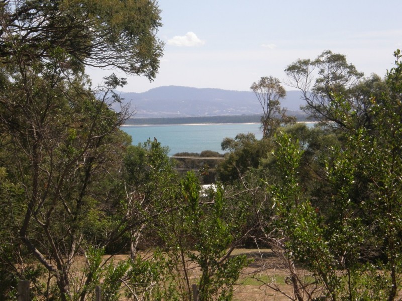 6 Eastlaugh Street, Dodges Ferry TAS 7173