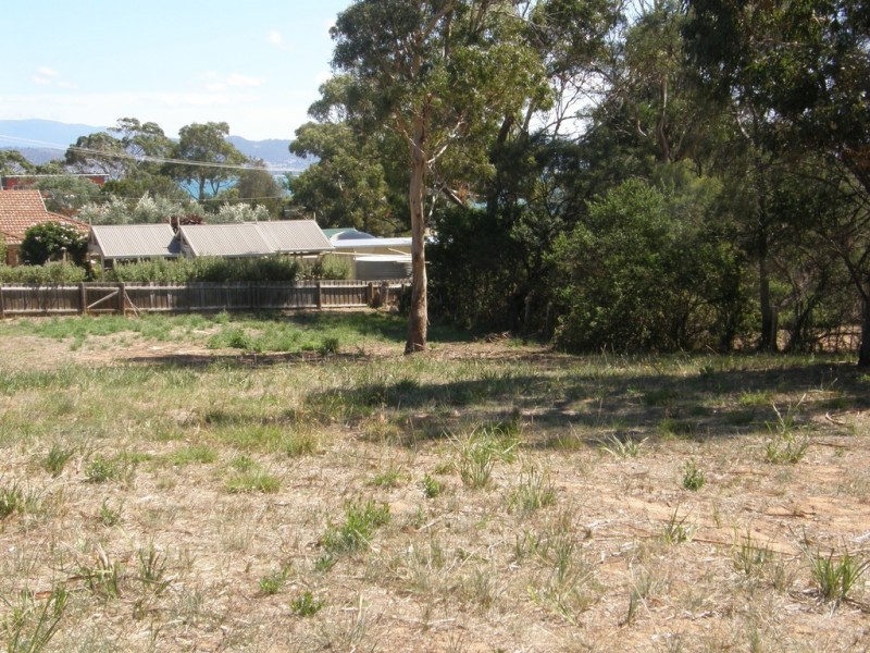 6 Eastlaugh Street, Dodges Ferry TAS 7173