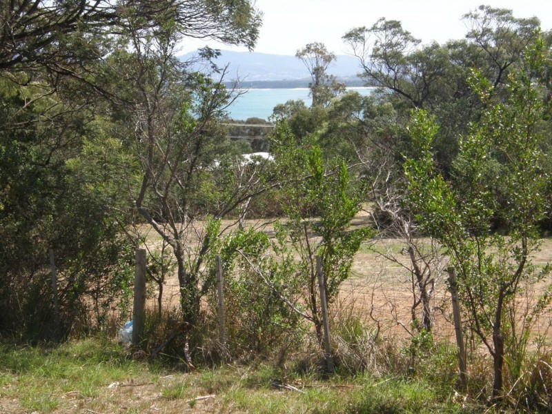 6 Eastlaugh Street, Dodges Ferry TAS 7173