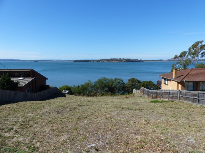 579 Shark Point Road, Penna TAS 7171