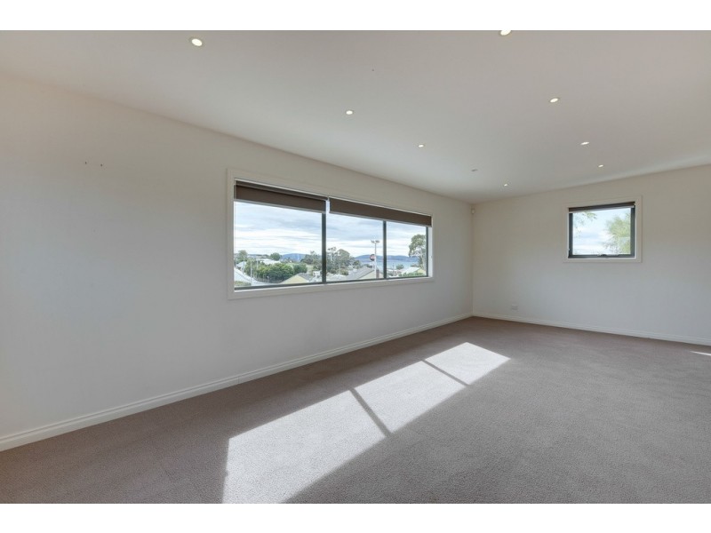 1/4 Higson Street, Midway Point TAS 7171