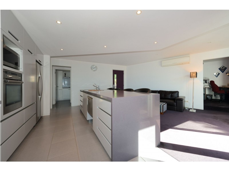 18 Nathan Street, Berriedale TAS 7011