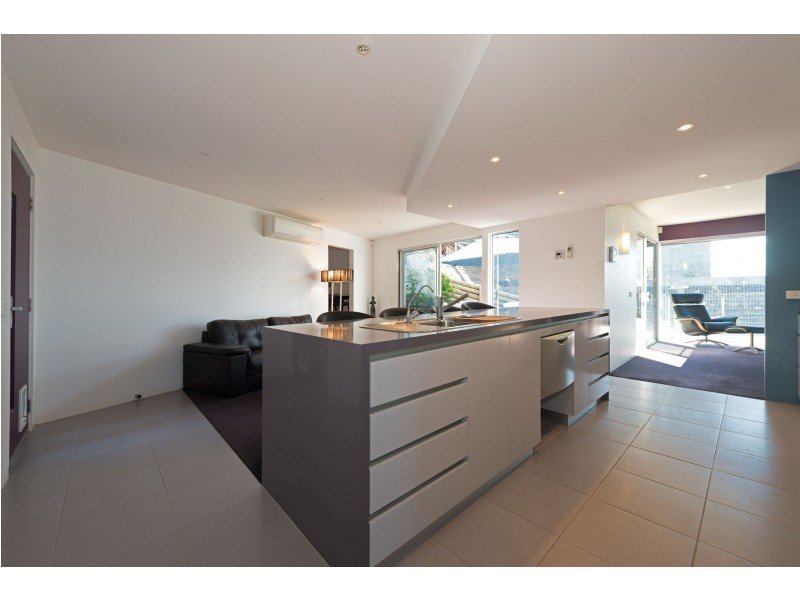 18 Nathan Street, Berriedale TAS 7011