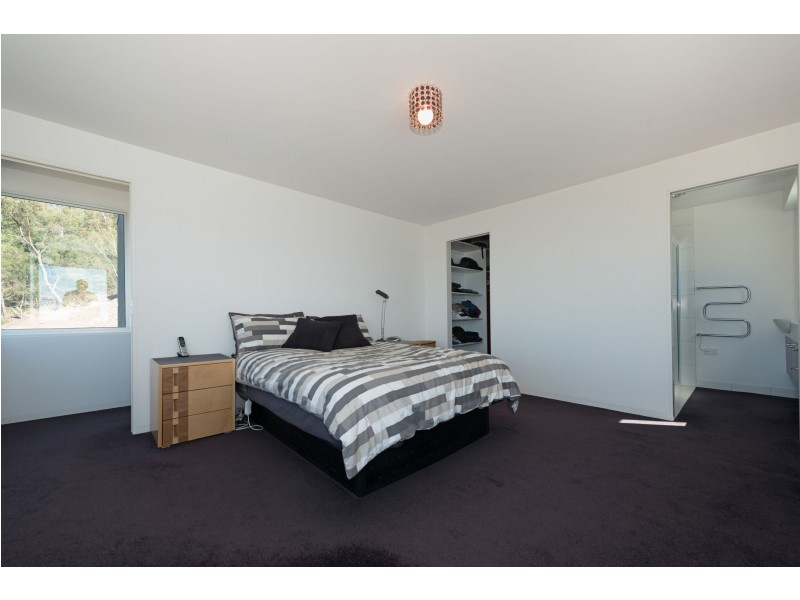 18 Nathan Street, Berriedale TAS 7011