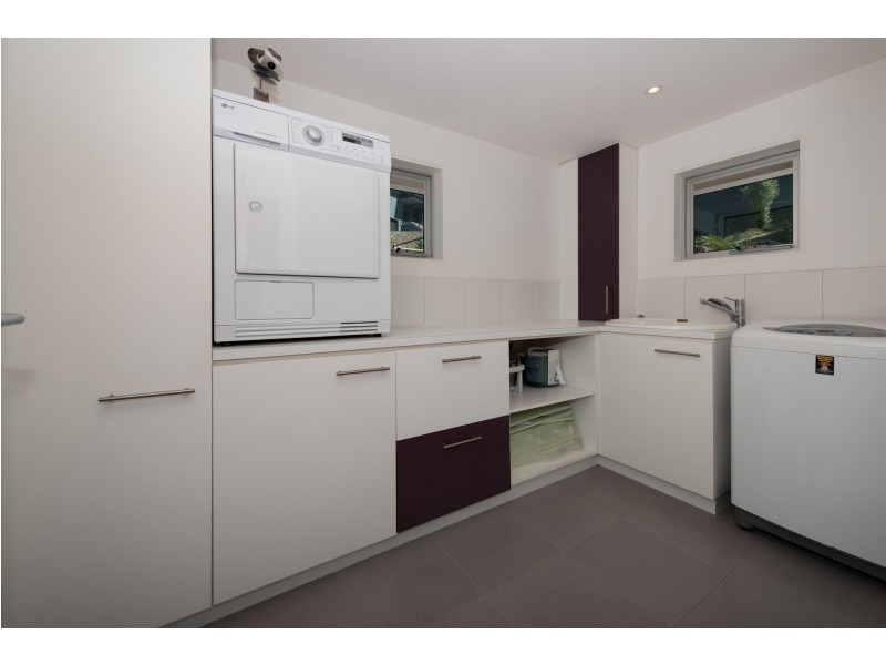 18 Nathan Street, Berriedale TAS 7011